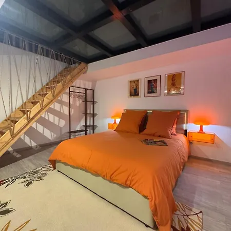 Apartment Le 70's - Hyper Centre - Troyes